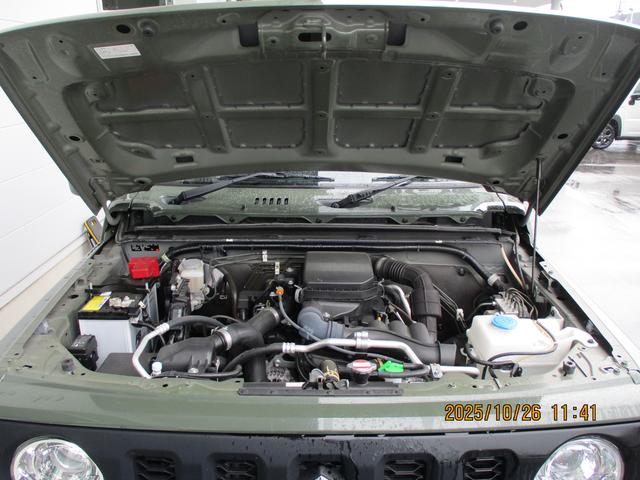 ジムニー ＸＣ　　４ＷＤ　純正ナビ　バックカメラ　ＥＴＣ　バックカメラ　オートライト　純正ナビ　プッシュスタート　シートヒーター　オートエアコン　衝突被害軽減システム　４ＷＤ　横滑り防止機能　盗難防止システム（68枚目）