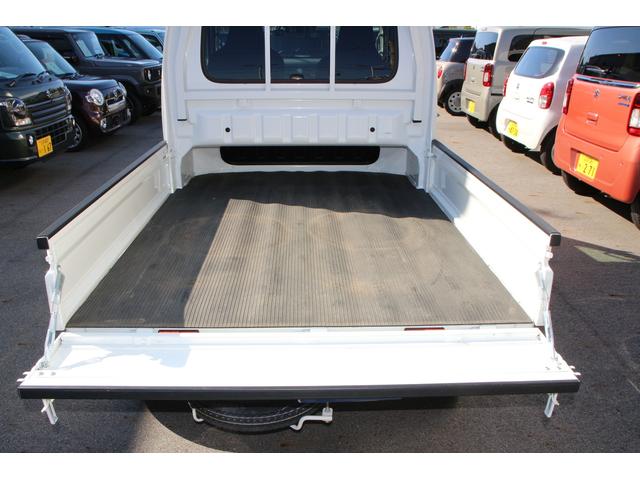 スーパーキャリイ スーパーキャリイ　Ｘ　３型　４ＷＤ　ナビ　バックカメラ　バックカメラ　ドライブレコーダー　オートライト　衝突被害軽減システム　４ＷＤ　アイドリングストップ　衝突安全ボディ（18枚目）