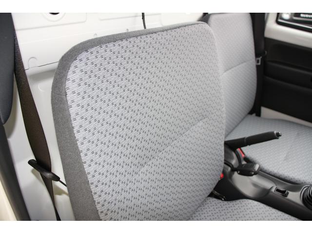 キャリイトラック KCエアコン・パワステ農繁 7型 5MT 4WD デフロック オートライト 衝突被害軽減システム 4WD アイドリングストップ 横滑り防止機能 衝突安全ボディ(5枚目)