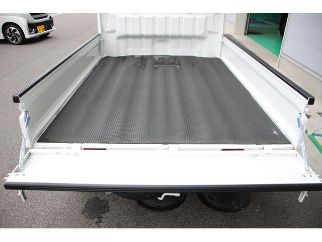 キャリイトラック KCエアコン・パワステ農繁 7型 5MT 4WD デフロック オートライト 衝突被害軽減システム 4WD アイドリングストップ 横滑り防止機能 衝突安全ボディ(15枚目)