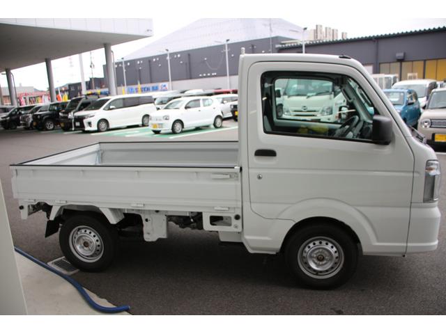 キャリイトラック KCエアコン・パワステ農繁 7型 5MT 4WD デフロック オートライト 衝突被害軽減システム 4WD アイドリングストップ 横滑り防止機能 衝突安全ボディ(24枚目)