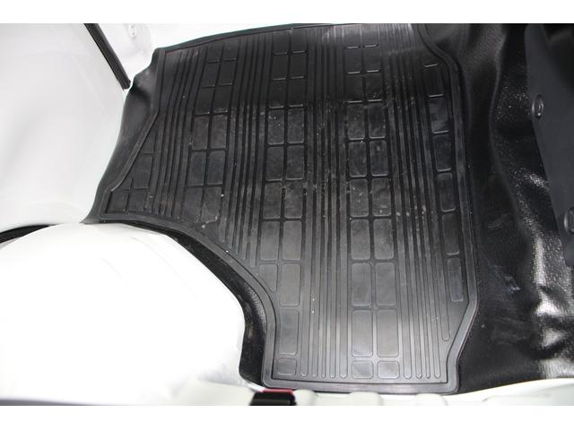 キャリイトラック KCエアコン・パワステ農繁 7型 5MT 4WD デフロック オートライト 衝突被害軽減システム 4WD アイドリングストップ 横滑り防止機能 衝突安全ボディ(58枚目)
