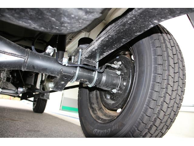 キャリイトラック KCエアコン・パワステ農繁 7型 5MT 4WD デフロック オートライト 衝突被害軽減システム 4WD アイドリングストップ 横滑り防止機能 衝突安全ボディ(69枚目)