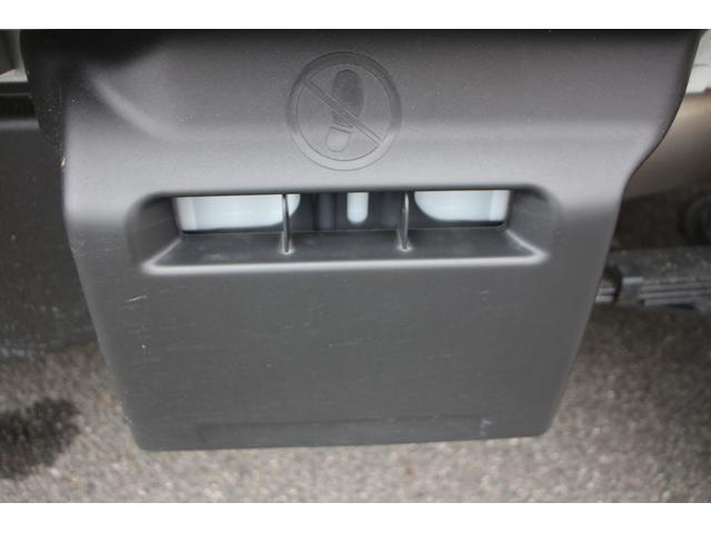 キャリイトラック KCエアコン・パワステ農繁 7型 5MT 4WD デフロック オートライト 衝突被害軽減システム 4WD アイドリングストップ 横滑り防止機能 衝突安全ボディ(72枚目)