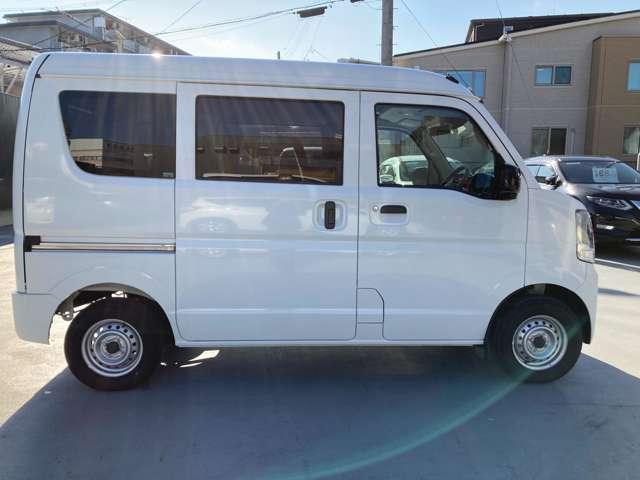 日産 ＮＶ１００クリッパーバン