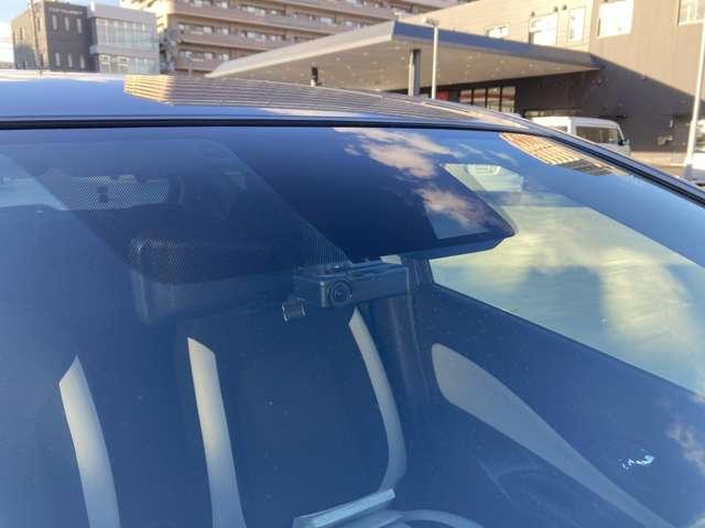 ノート Ｘ　認定中古車保証走行距離無制限１年保証　全周囲カメラ　前後ドラレコ　スマートルームミラー　ナビ　ＥＴＣ　スマートキー　衝突被害軽減装置　踏み間違い防止アシスト　ＬＥＤヘッドライト（6枚目）