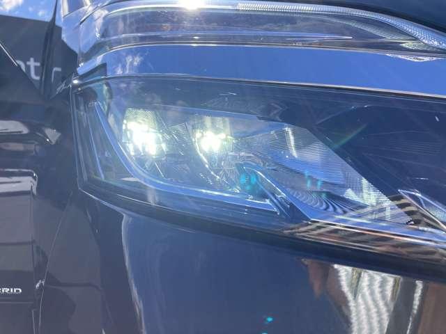 セレナ ２．０　ハイウェイスター　Ｖ　認定中古車距離無制限１年保証　両側オート（15枚目）