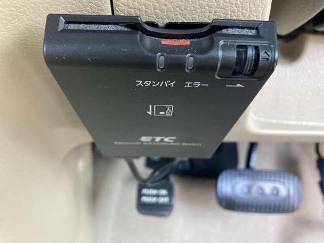 ノート 15X ワイド保証ライト距離無制限3ヶ月保証 HDDナビ バックカメラ ETC スマートキー 車検整備渡し 当社下取車 スペアタイヤ 工具 ジャッキ ワンオーナー(8枚目)