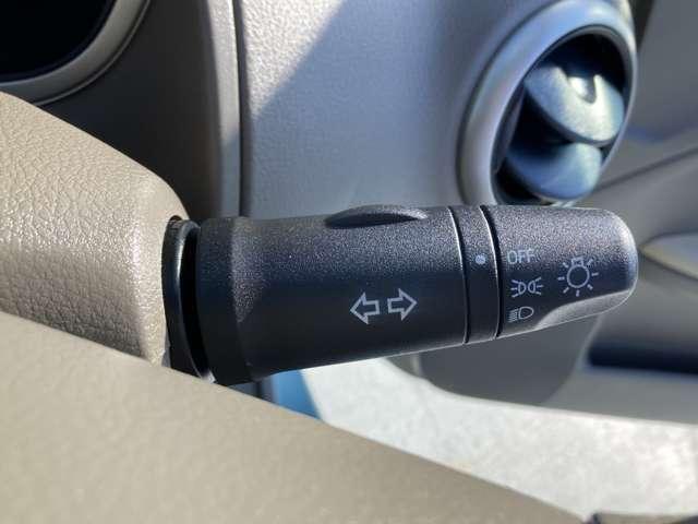 ノート 15X ワイド保証ライト距離無制限3ヶ月保証 HDDナビ バックカメラ ETC スマートキー 車検整備渡し 当社下取車 スペアタイヤ 工具 ジャッキ ワンオーナー(17枚目)