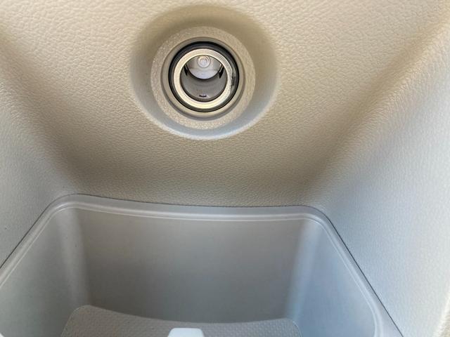 ノート 15X ワイド保証ライト距離無制限3ヶ月保証 HDDナビ バックカメラ ETC スマートキー 車検整備渡し 当社下取車 スペアタイヤ 工具 ジャッキ ワンオーナー(24枚目)