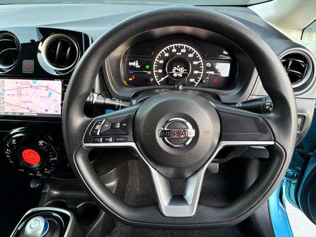 ノート ｅ－パワー　Ｘ　認定中古車走行距離無制限１年保証　ｅ－ＰＯＷＥＲ　スマートキー　全周囲カメラ　ドラレコ　ＥＴＣ　純正ナビ　フォグランプ　ワンオーナー（13枚目）