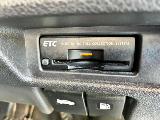 エクストレイル 20X ハイブリッド エマージェンシーブレーキP 認定中古車走行距離無制限1年保証 ハイブリッド 5人乗 全周囲カメラ シートヒーター 4WD ドラレコ ETC アルミホイール メーカーナビ ワンオーナー(18枚目)