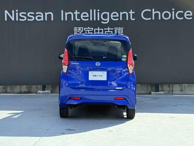 デイズ X 認定中古車走行距離無制限1年保証 バックカメラ ナビ スマートキー アルミホイール 衝突被害軽減装置 踏み間違い防止アシスト 明い室内インテリア ワンオーナー(11枚目)