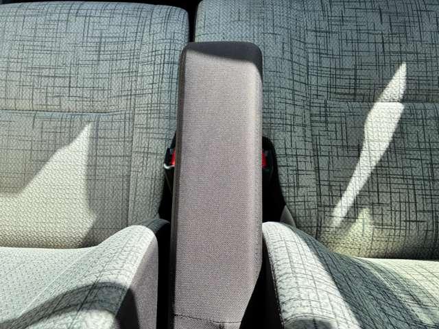 デイズ X 認定中古車走行距離無制限1年保証 バックカメラ ナビ スマートキー アルミホイール 衝突被害軽減装置 踏み間違い防止アシスト 明い室内インテリア ワンオーナー(13枚目)