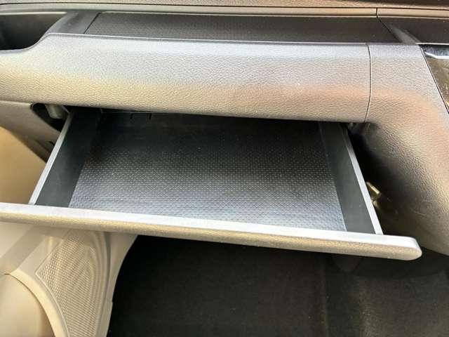 デイズ X 認定中古車走行距離無制限1年保証 バックカメラ ナビ スマートキー アルミホイール 衝突被害軽減装置 踏み間違い防止アシスト 明い室内インテリア ワンオーナー(29枚目)