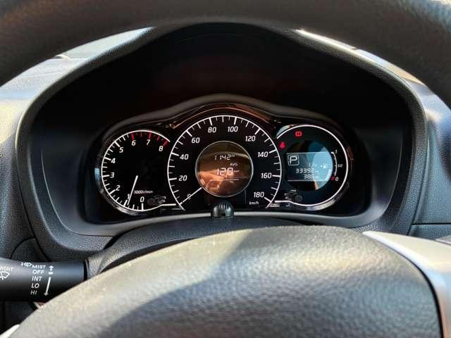 ノート １．２　Ｘ　ＤＩＧ－Ｓ　Ｖセレクション　プラスセーフティ　認定中古車走行距離無制限１年保証（13枚目）