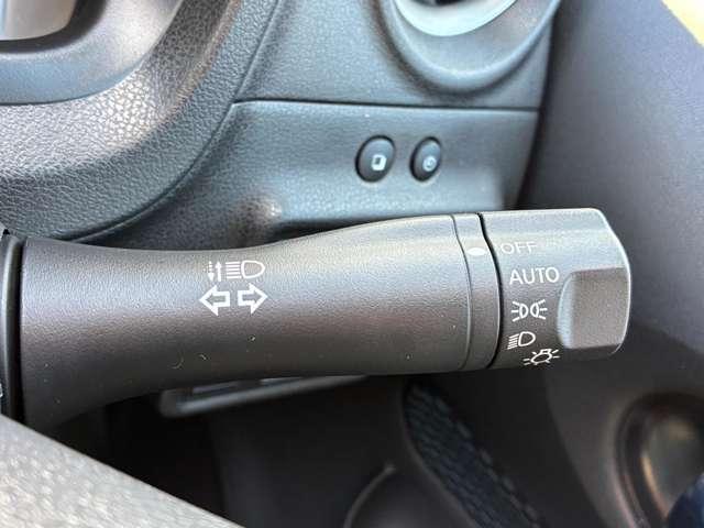 ノート １．２　Ｘ　ＤＩＧ－Ｓ　Ｖセレクション　プラスセーフティ　認定中古車走行距離無制限１年保証（16枚目）