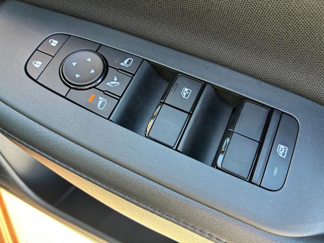 ノート １．２　Ｘ　認定中古車走行距離無制限１年保証（33枚目）