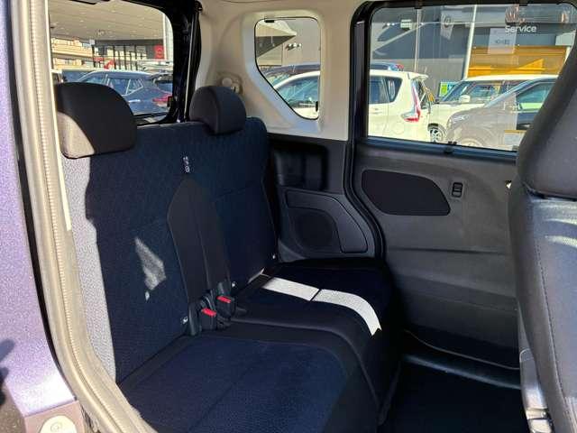 ��Ȃ̑������L�X�B������肵�Ă��܂��B