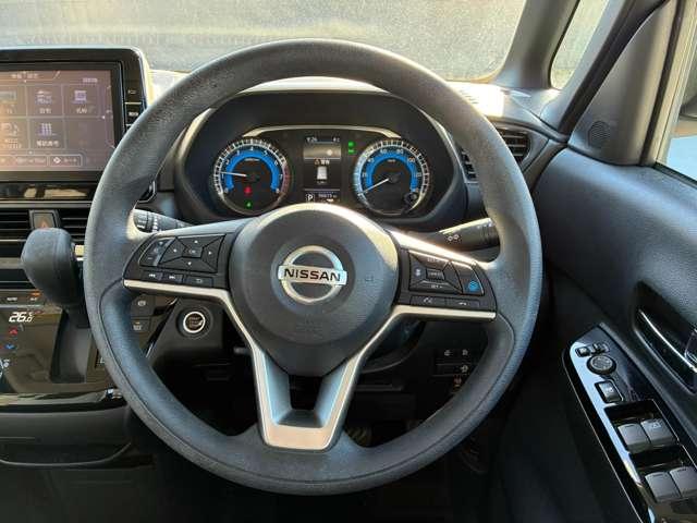 �n���h���͌y�₩�ɉ��C�����悭�^�]���ł��܂��B