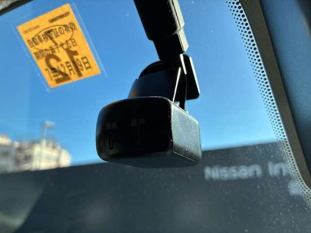 �t�����g�����h���C�u���R�[�_�[