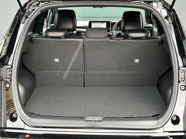 オーラ ニスモ　チューンドｅ－パワー４ＷＤ　認定中古車走行距離無制限１年保証　ＮＩＳＭＯチューン　ＢＯＳＥサウンドシステム　プロパイロット　全周囲カメラ　コネクトナビ　アルミ　フルエアロ　４ＷＤ　ＬＥＤヘッドライト　寒冷地仕様（17枚目）