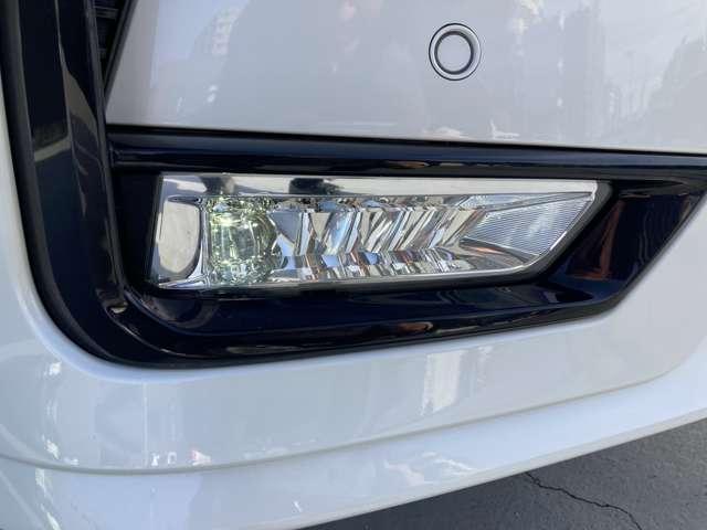 セレナ １．２　ｅ－ＰＯＷＥＲ　ハイウェイスター　Ｖ　認定中古車走行距離無制限１保証（19枚目）