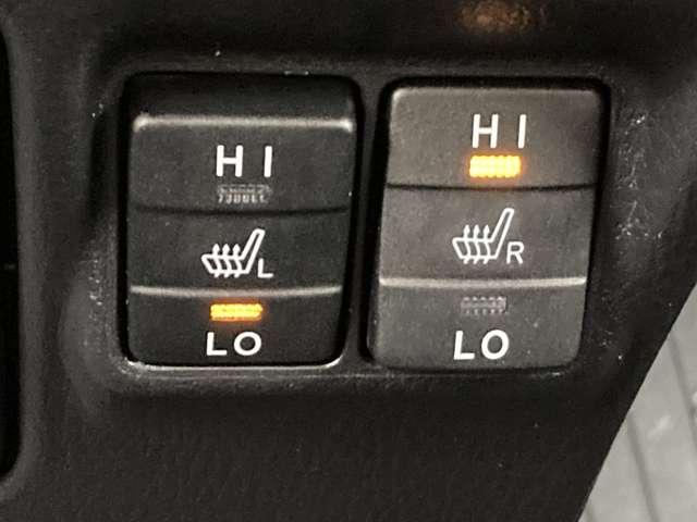 ヴォクシー 1.8 ハイブリッド ZS 煌III 走行距離無制限1年保証(16枚目)