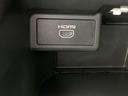 グローブボックス内にHDMIソケット