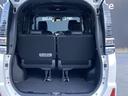 ラゲッジスペース　開口部も広く荷物も積みやすいですね