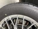 タイヤはブリジストン製