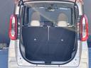 後席を目いっぱいスライドしても、これだけの荷室空間を確保しています。ポイントですね。