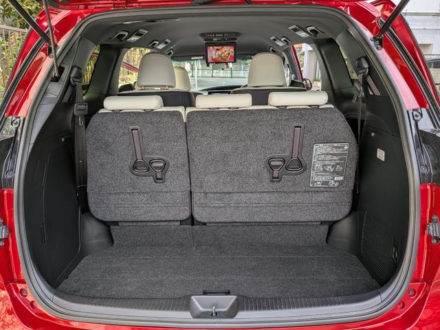 �R��ڃV�[�g���ȒP�Ɏ��[���邱�Ƃ��o���܂��B�g������̕����L����܂��B