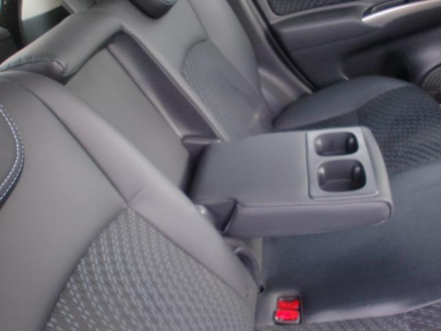 ノート メダリスト　純正ナビフルセグＴＶＤＶＤ再生Ｂｌｕｅｔｏｏｔｈオーディオアラウドビューモニター全周囲カメラアームレスト革巻きハンドル前後ドライブレコーダーインテリキー２個オートエアコンオートライトメッキドアノブ（17枚目）