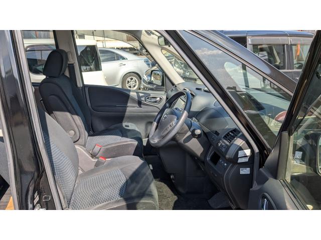 セレナ ２０Ｘ　Ｓ－ハイブリッド　純正ナビフルセグテレビＤＶＤ再生Ｂｌｕｅｔｏｏｔｈオーディオバックカメラプッシュエンジンスタートインテリキー２個クルーズコントロールＥＴＣ両側電動スライドドア（10枚目）