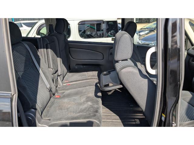 セレナ ２０Ｘ　Ｓ－ハイブリッド　純正ナビフルセグテレビＤＶＤ再生Ｂｌｕｅｔｏｏｔｈオーディオバックカメラプッシュエンジンスタートインテリキー２個クルーズコントロールＥＴＣ両側電動スライドドア（16枚目）