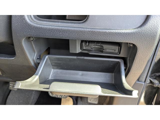 セレナ ２０Ｘ　Ｓ－ハイブリッド　純正ナビフルセグテレビＤＶＤ再生Ｂｌｕｅｔｏｏｔｈオーディオバックカメラプッシュエンジンスタートインテリキー２個クルーズコントロールＥＴＣ両側電動スライドドア（37枚目）