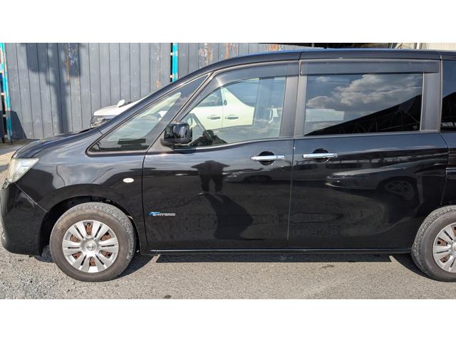 セレナ ２０Ｘ　Ｓ－ハイブリッド　純正ナビフルセグテレビＤＶＤ再生Ｂｌｕｅｔｏｏｔｈオーディオバックカメラプッシュエンジンスタートインテリキー２個クルーズコントロールＥＴＣ両側電動スライドドア（38枚目）