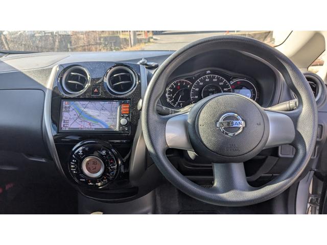 ノート Ｘ　ＤＩＧ－Ｓ　純正ナビＴＶバックカメラＥＴＣプッシュエンジンスタートインテリキー２個オートエアコン（4枚目）