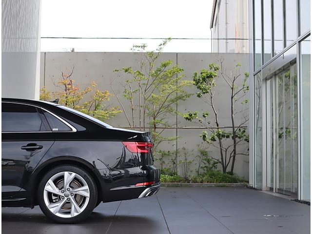 Ａ４ ４０ＴＦＳＩスポーツ　Ｓラインパッケージ　マトリクスＬＥＤヘッドライト・アシスタンスパッケージ・１８ＡＷ・サイドアシスト・レーンキープ・アダプティブクルーズコントロール・サラウンドカメラ・センサー・シートヒーター（37枚目）