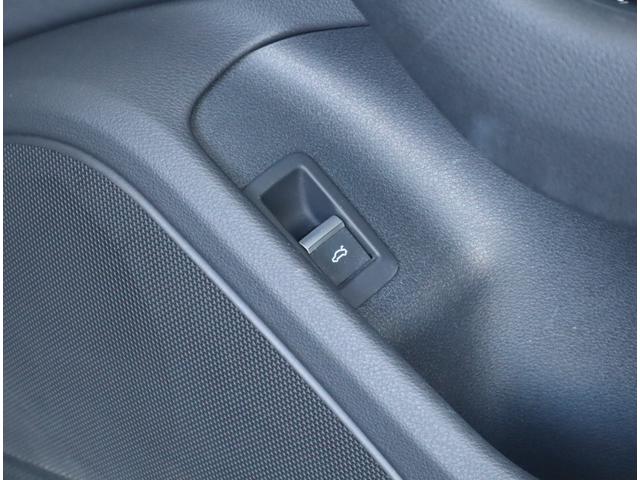 Ａ４アバント ４５ＴＦＳＩクワトロスポーツ　Ｓ－ｌｉｎｅ　パッケージ・アシスタンスパッケージ・シートヒーター前後・マトリクスＬＥＤヘッドライトパッケージ・バーチャルコックピット・オートマチックテールゲート・（42枚目）