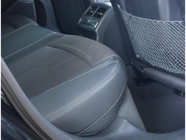 Ａ４アバント ４５ＴＦＳＩクワトロスポーツ　Ｓ－ｌｉｎｅ　パッケージ・アシスタンスパッケージ・シートヒーター前後・マトリクスＬＥＤヘッドライトパッケージ・バーチャルコックピット・オートマチックテールゲート・（74枚目）