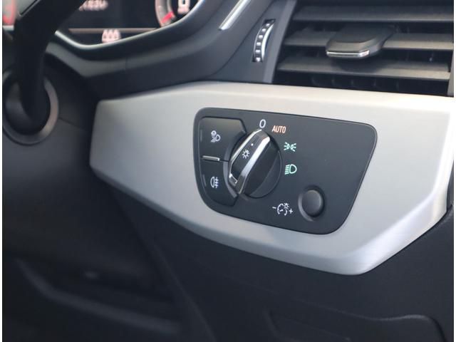 A4 35TFSI Sライン S-lineプラスパッケージ・コンフォートパッケージ・マトリクスLEDヘッドライト・スマートフォンインターフェイス・ワイヤレスチャージング・サラウンドビューカメラ/センサー・アーティフィシャルレザー(43枚目)