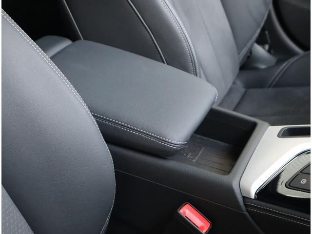 A4 35TFSI Sライン S-lineプラスパッケージ・コンフォートパッケージ・マトリクスLEDヘッドライト・スマートフォンインターフェイス・ワイヤレスチャージング・サラウンドビューカメラ/センサー・アーティフィシャルレザー(56枚目)