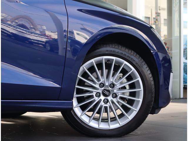 １７インチのアルミホイールです！Ａｕｄｉのホイールはシンプルながらもスポーティなデザインでとても好評頂いております！営業【門間　かどま】　０８０−８５１６−０６６６