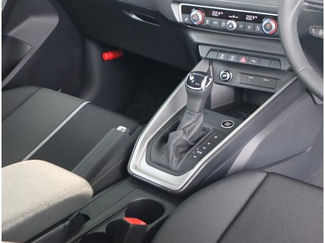 Ａ１スポーツバック ２５ＴＦＳＩ　アドバンスド　スマートフォンインターフェイス・コンビニエンス＆アシスタンスパッケージ・ナビゲーションパッケージ・ワイヤレスチャージング・シートヒーター・（56枚目）