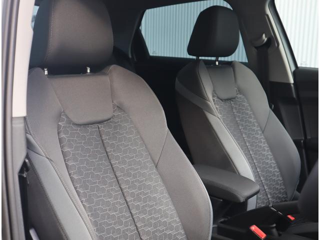 ���i���ȃt�@�u���b�N�V�[�g�ł��B���ɏ�v�Ŕ��G����ǂ��A�����Ƌ�̂悤�Ȏ����ł��B