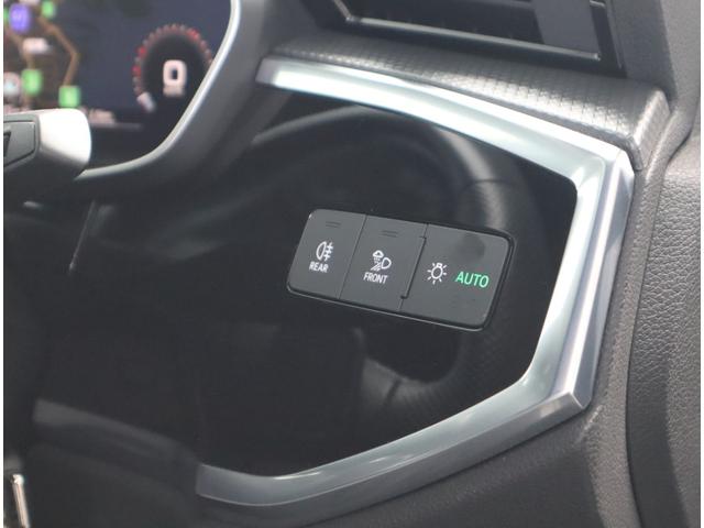 ���C�g�X�C�b�`�ނ͉^�]�ȉE���ɂ������܂��B