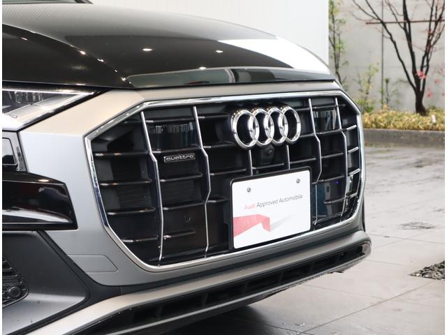 ��ォ��f�U�C�����ς�Ȃ��V���O���t���[���O�����ł��B�S�ԓ����f�U�C���œ��ꊴ������A�`�������̃A�C�R���̈�ł��B