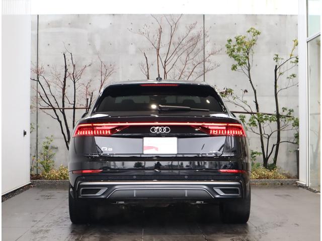 �����G���h�f�U�C���́A�A�E�f�B�Ȃ�ł̖͂��ʂ̖����f�U�C���ŁA�V���v���Ȃ�������������咣���܂��B